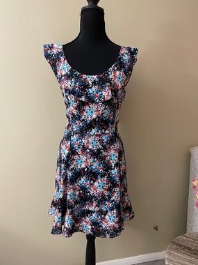 AQUA Floral Dress Size M